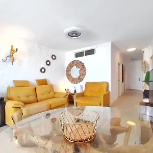 Luxury Ocean View Apartment